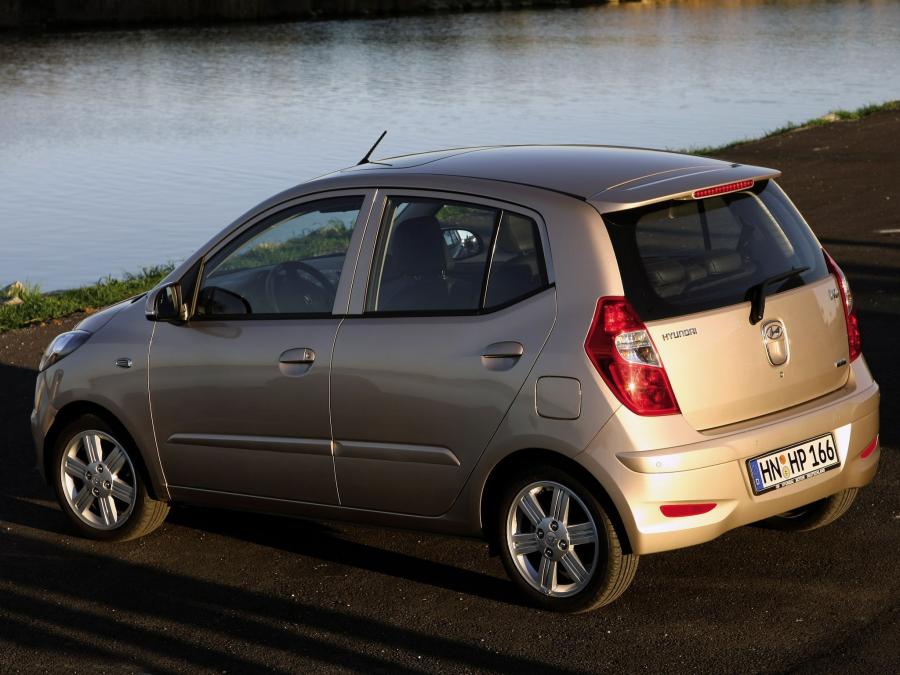  Hyundai i10 2010 года  (фото 16 из 19)